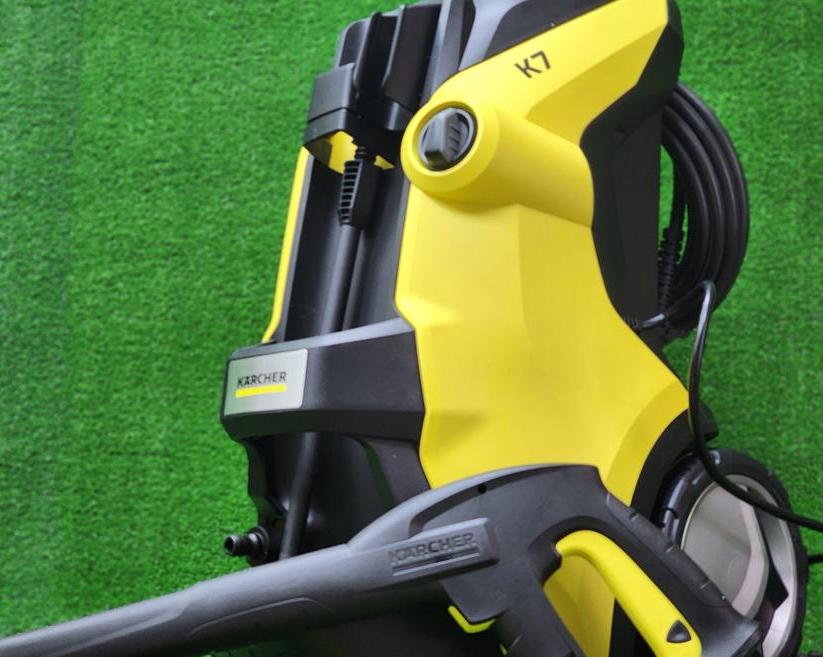 Обзор мойки высокого давления Karcher K7 Power: лучший выбор для дома и гаража