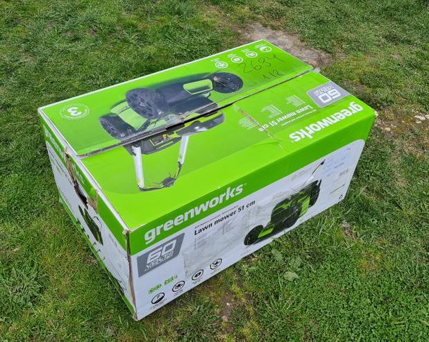 Обзор аккумуляторной газонокосилки Greenworks GD60LM51SP: как получать удовольствие от работы